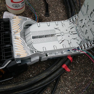 Câblage boitier fibre optique