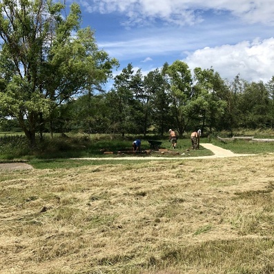 Mise en place des Agrès du parcours de sante